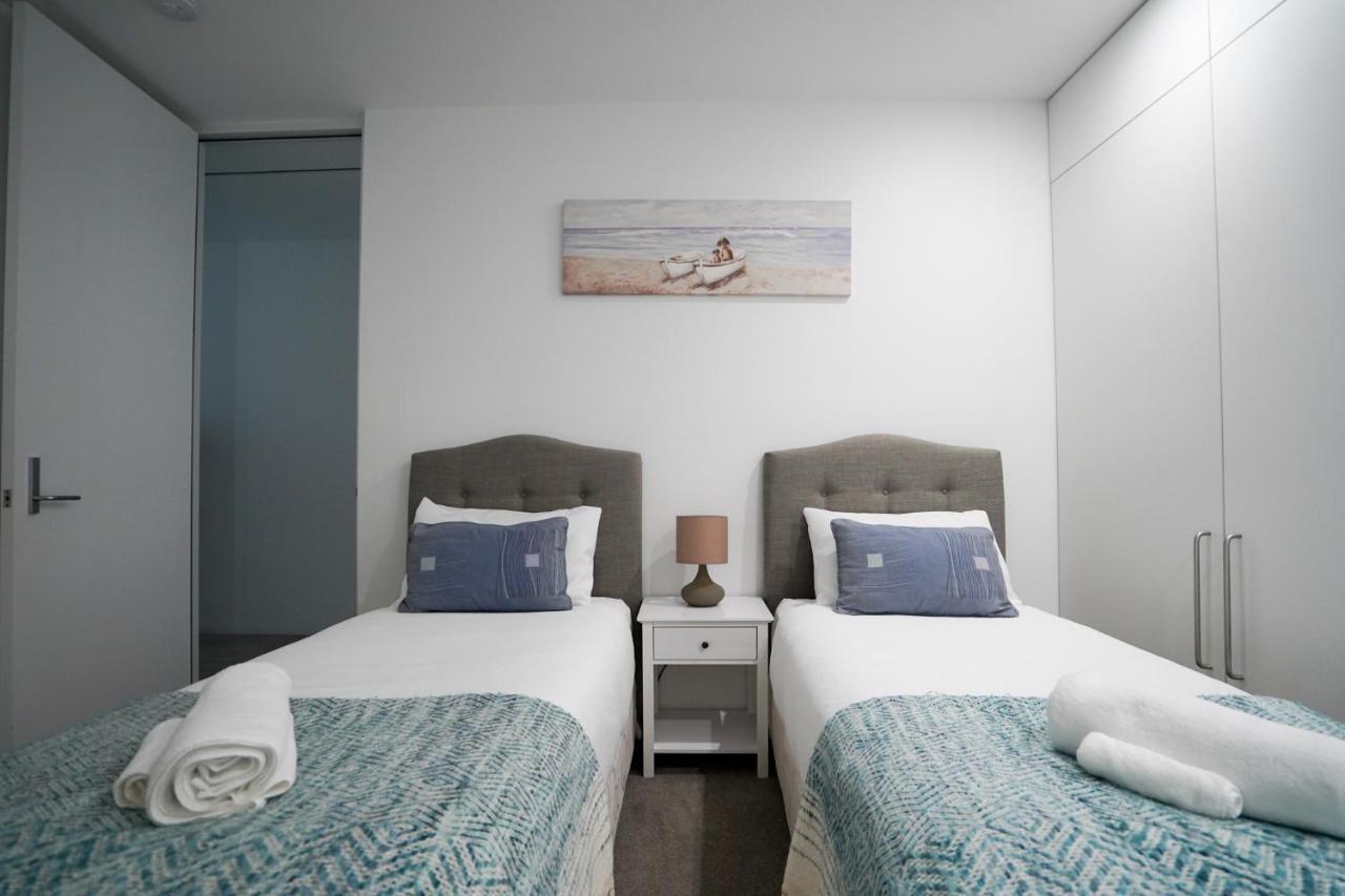 Air On Broadbeach - Stunning Ocean Views! غولد كوست المظهر الخارجي الصورة